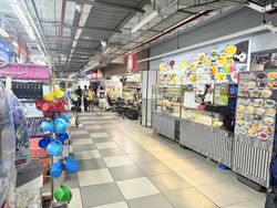 Boon Lay Shopping Centre (D22), Retail #511588171